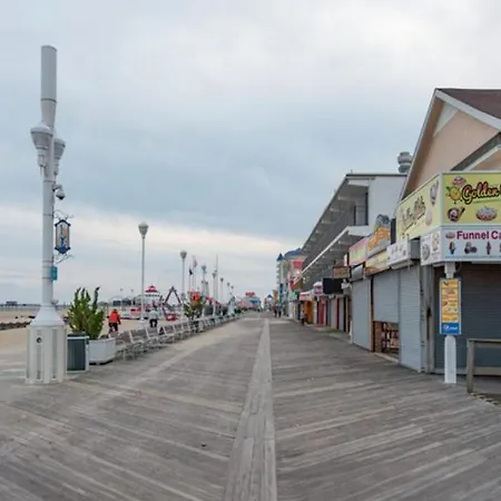 Bo - Studio W Balcony And Ocean View - 203, 604 - Ocean City Md